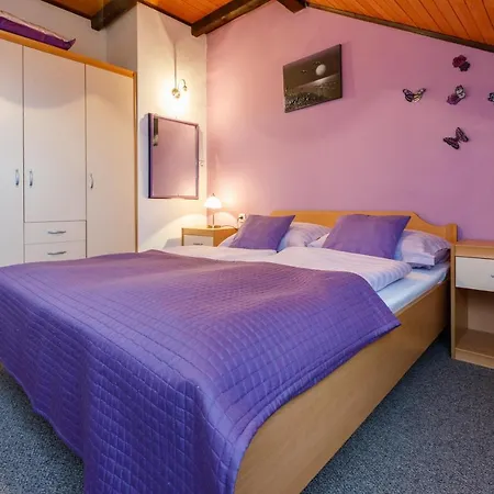 Apartment Visnja Crikvenica