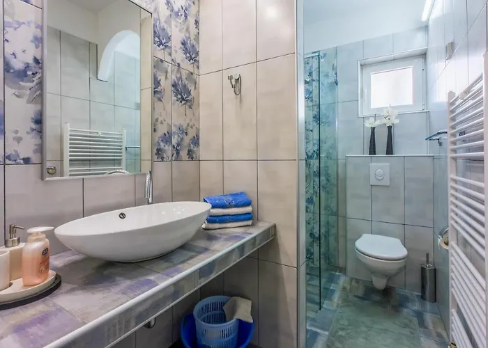 Visnja Apartament Crikvenica