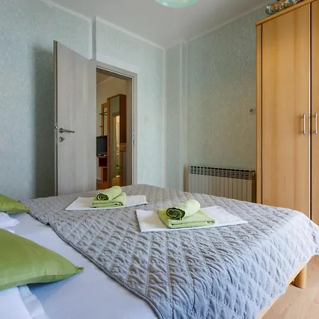 Visnja Apartman *